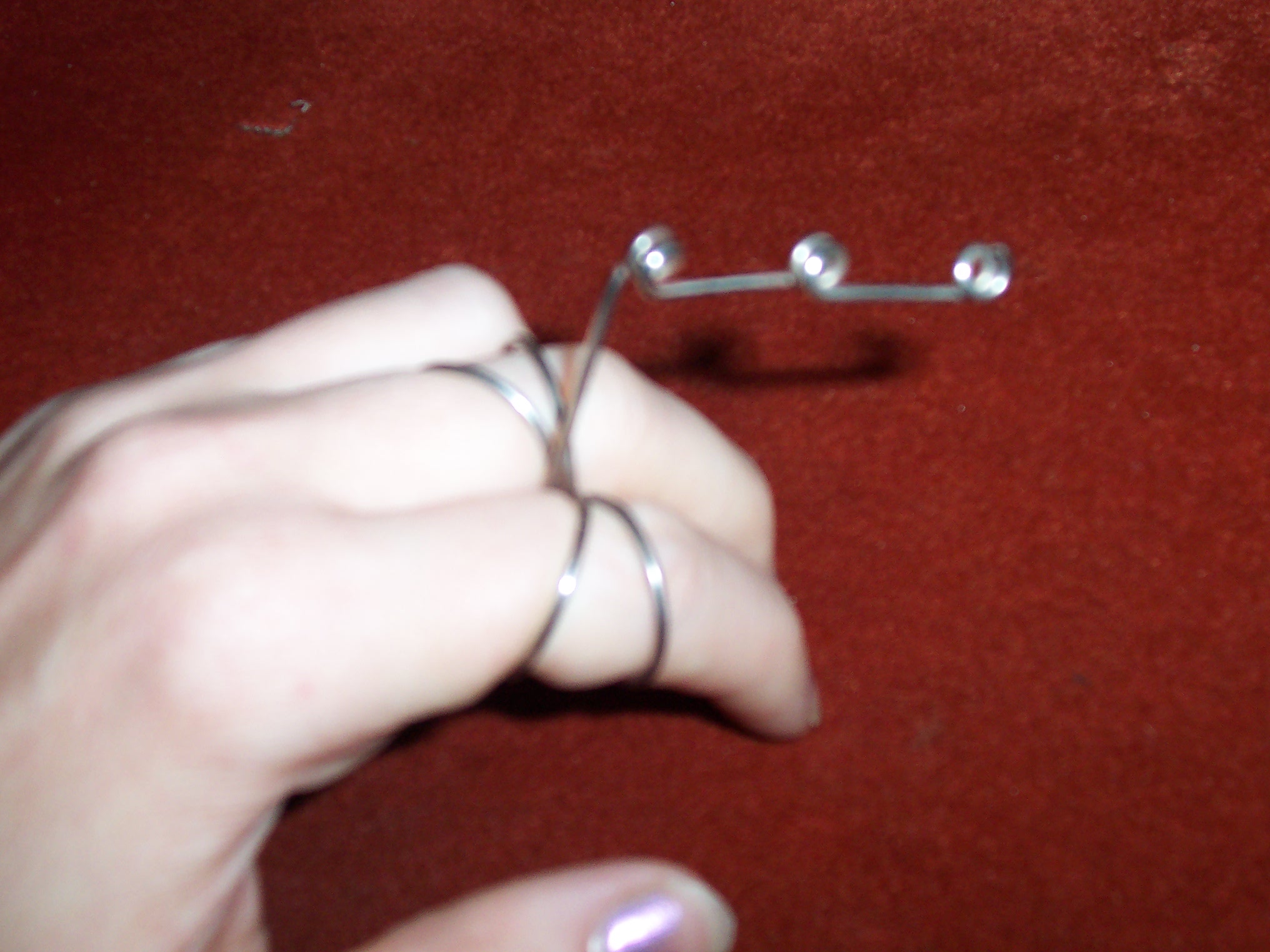 Yarn guide tensioner